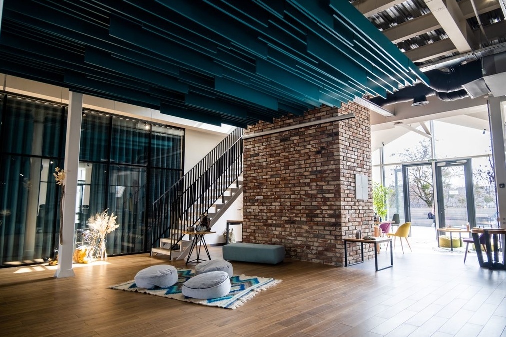 WORKIT - сучасний бізнес-простір для івентів