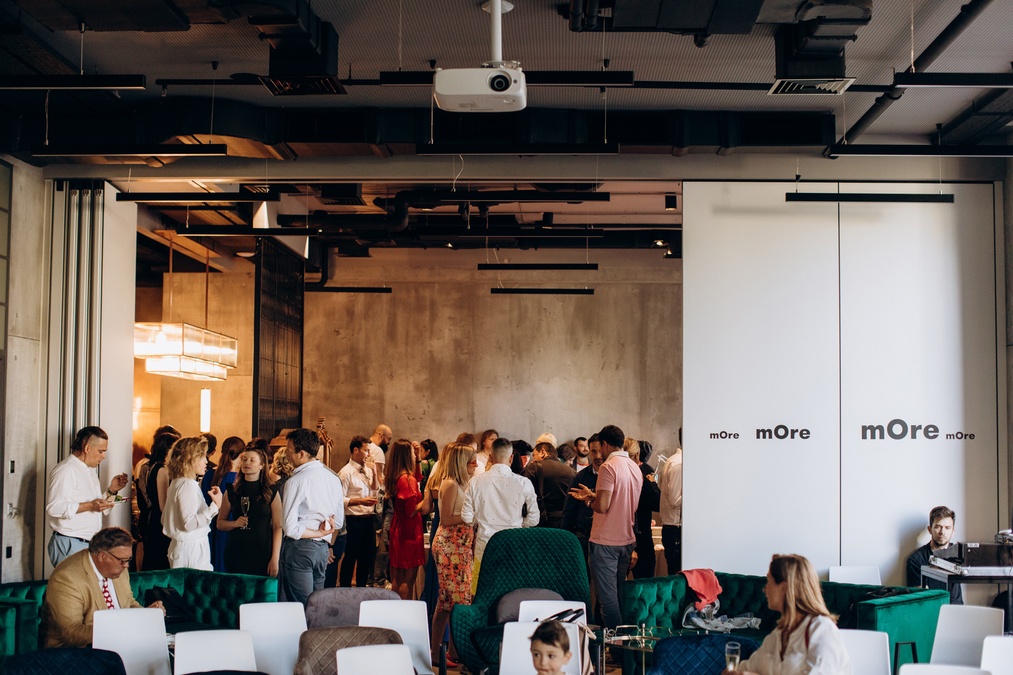 Пространство для событий "mOre"