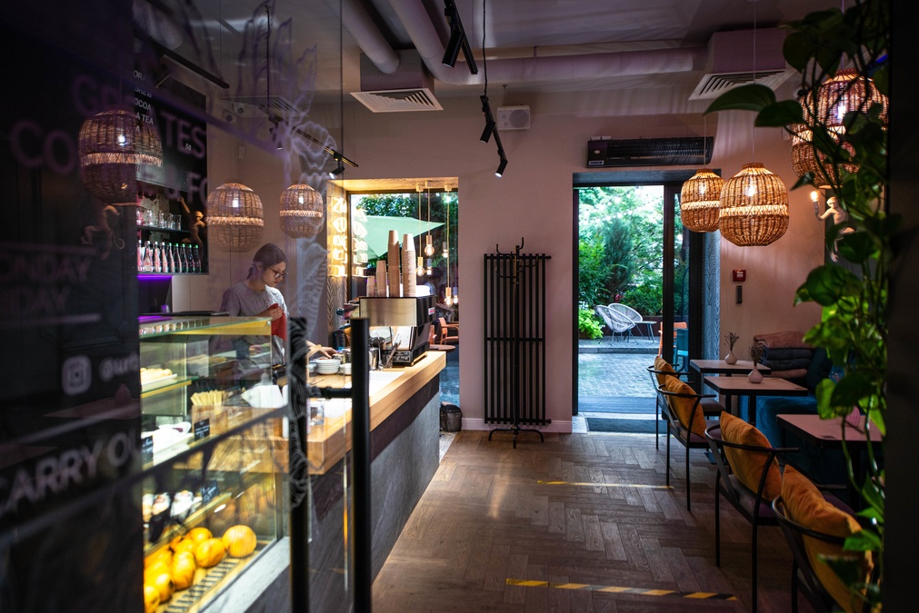 УРБАН плейс в центре Киева