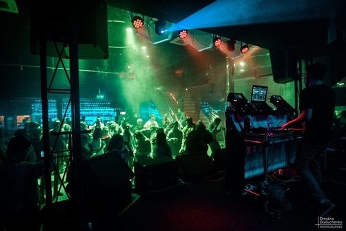 Концертный клуб для ивентов под ключ Volume Club