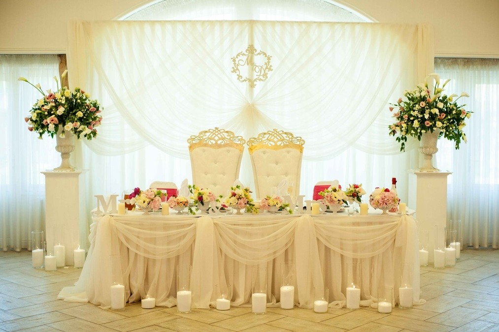 Изысканный банкетный зал для праздника Вашей мечты