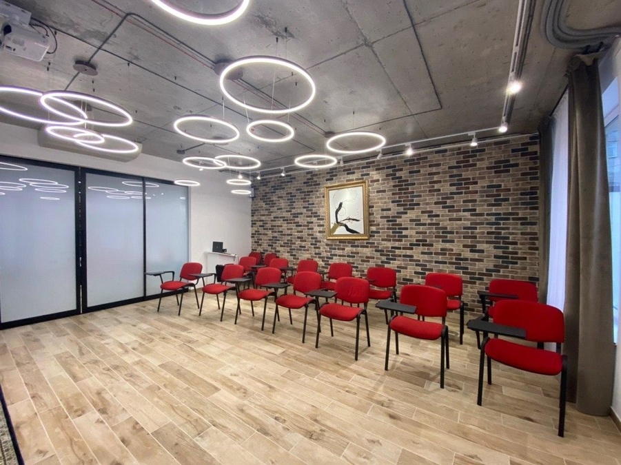 Лофт-зал для обучающих мероприятий