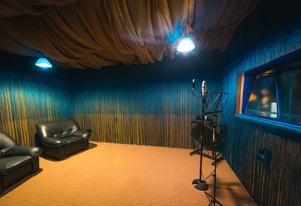 Студия звукозаписи для фотосъемки 