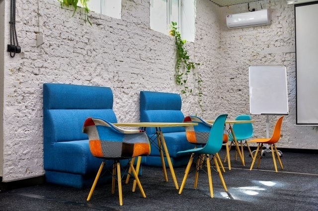 Campus Event Hall в парку Глоби