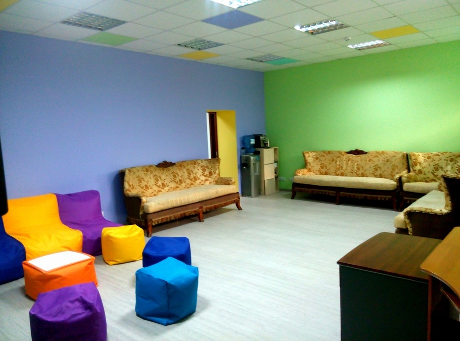 Яркий зал в самом сердце Киева