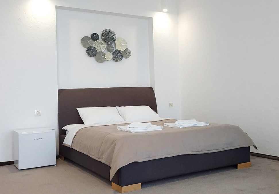 Загородная локация Morewell с отелем