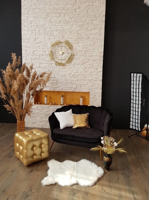 Фотостудия MAKONASTUDIO с разными локациями