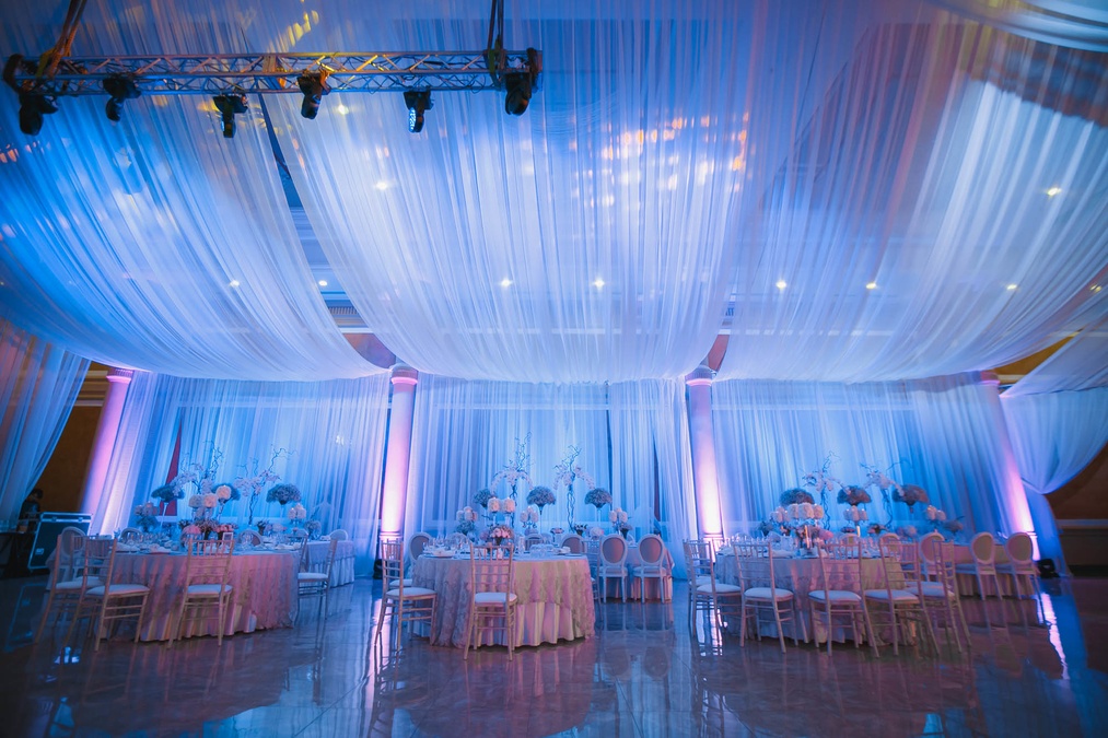 Menorah Grand Hall от Menorah Center