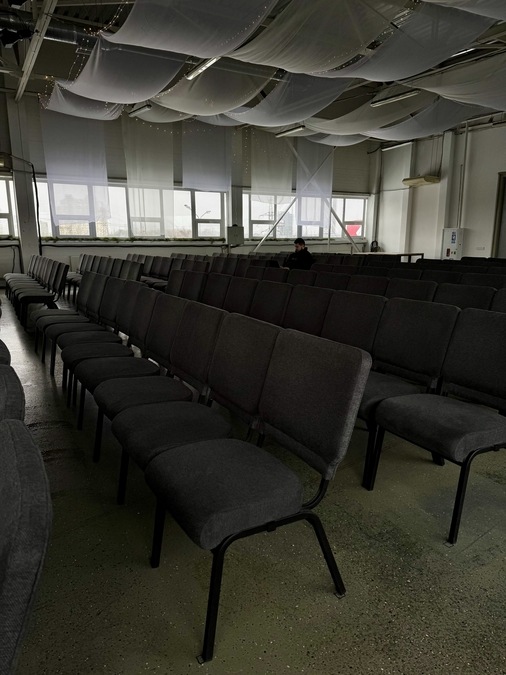 UPSTREAM PLACE  - сучасний івент-простір 