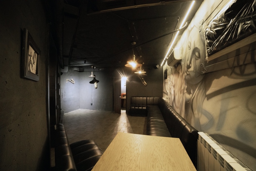 Простір для івентів на Подолі