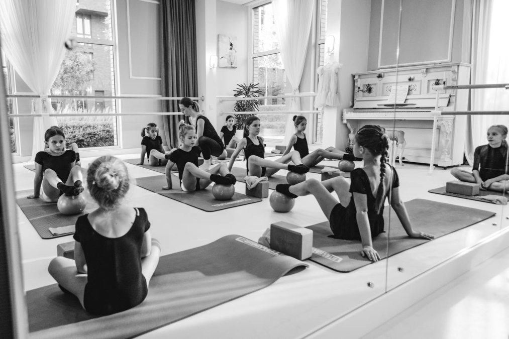 Танцевальный зал в Phaeton Dance Studio