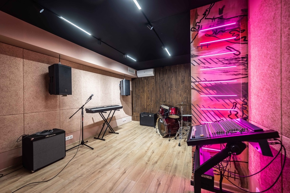 Репетиційна точка 7 Monkeys