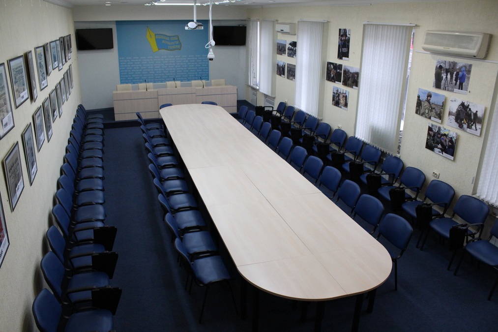 Классический медиа центр на Крещатике