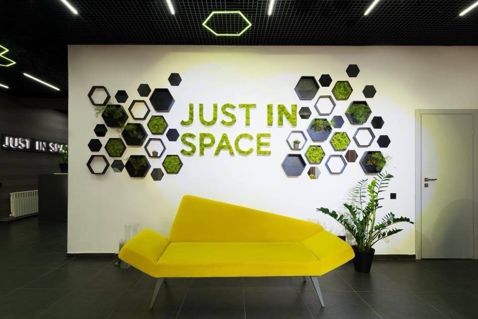 Арт пространство Just in space