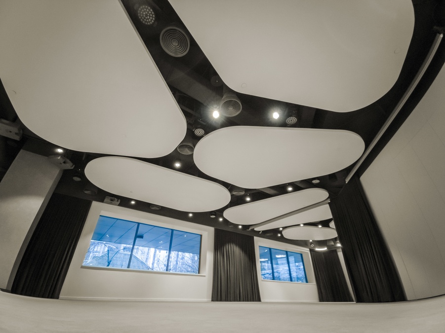 Унікальний івент-спейс Quoroom