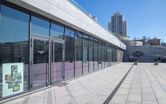 Универсальная експо локация на Олимпийской