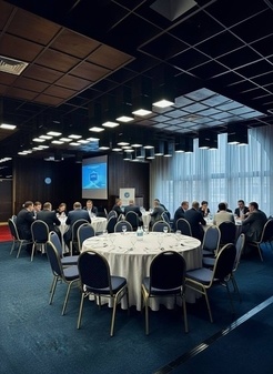 Олімпік Хаб - івент простір біля Олімпійського