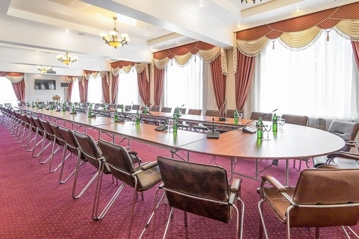 Конференц-зал в центрі Києва у готелі з укриттям