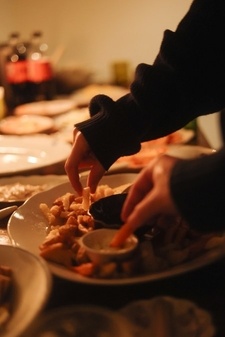 Уютный бар 8/5 в центре для ваших мероприятий