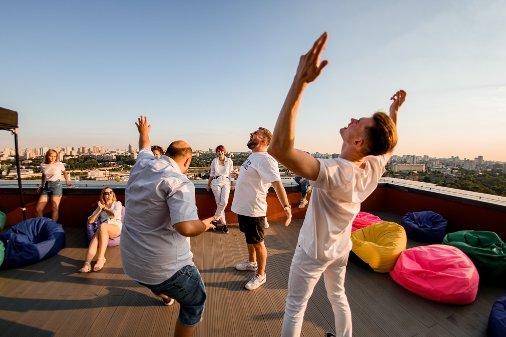 Простір з панорамною терасою в центрі Києва