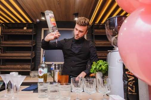 Креативная кофейня под мероприятия на Подоле 