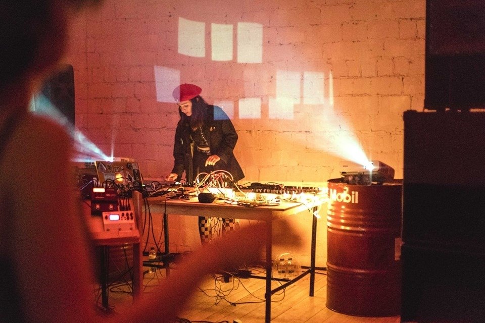 Белый лофт от Port Creative Hub на Днепре