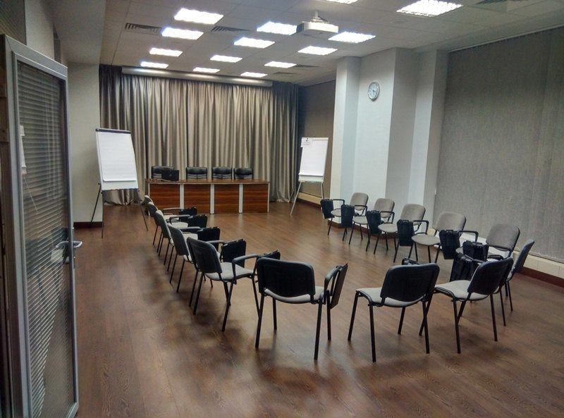 Конференц зал в бизнес центре "Ильинский" 