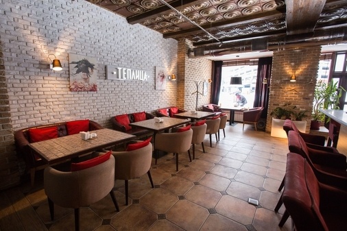 Місце для гастрономічних заходів "Теплиця"