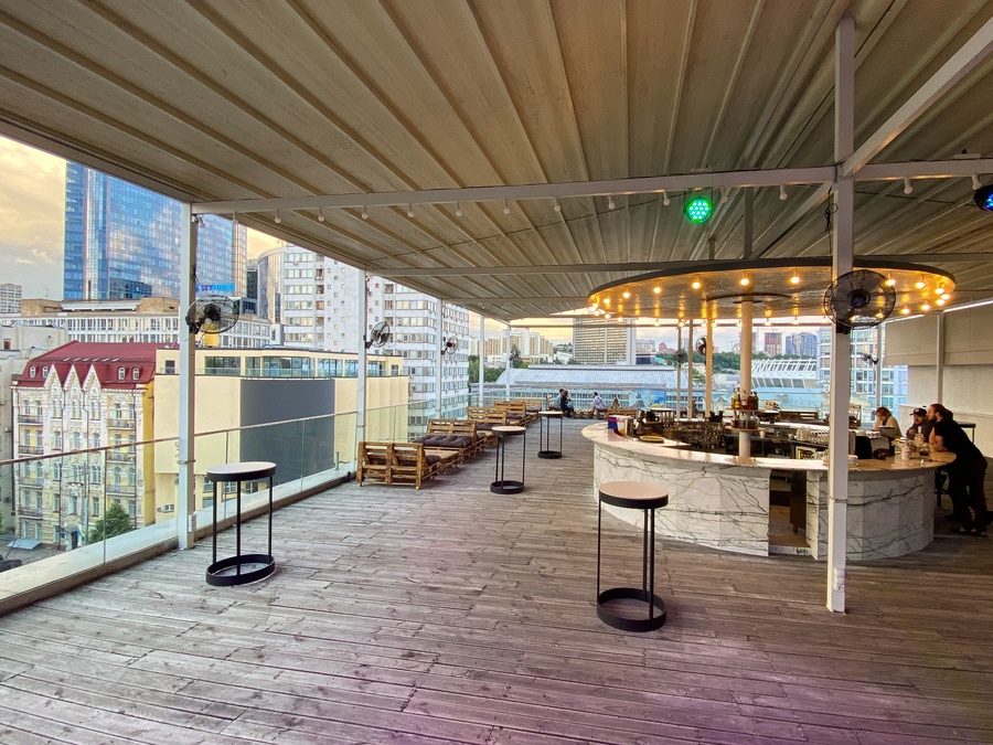 Тераса на даху Bel Etage