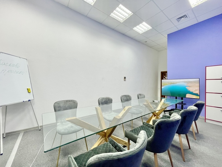 Затишна переговорна у центрі Києва