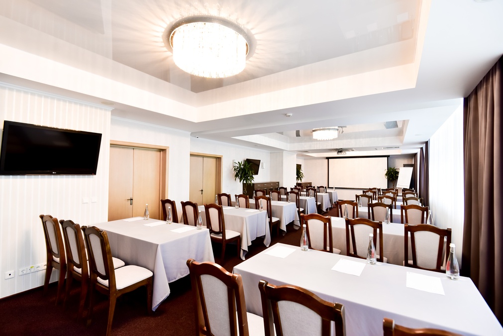 Зал для мероприятий в Terra Nova Sport&Spa Hotel