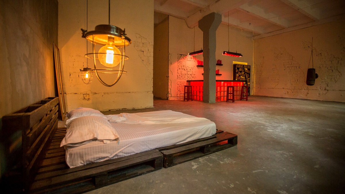 Лофт для вечеринок и фотосессий в S.P. Studio