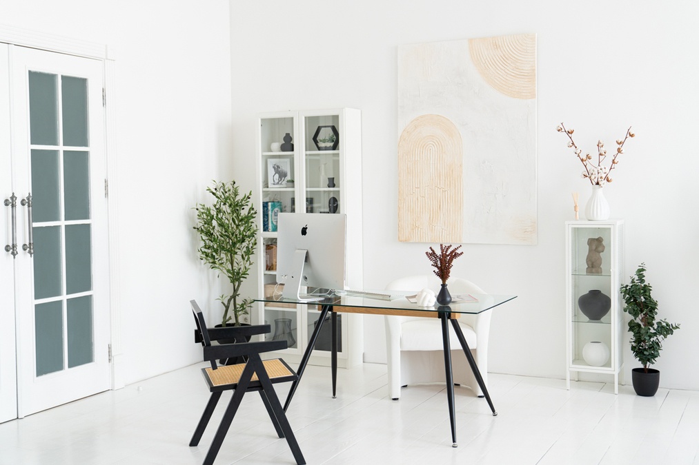 Світлий зал фотостудії VISION