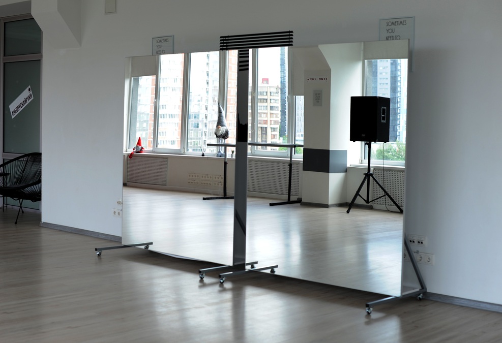 Зал для різнопланових заходів