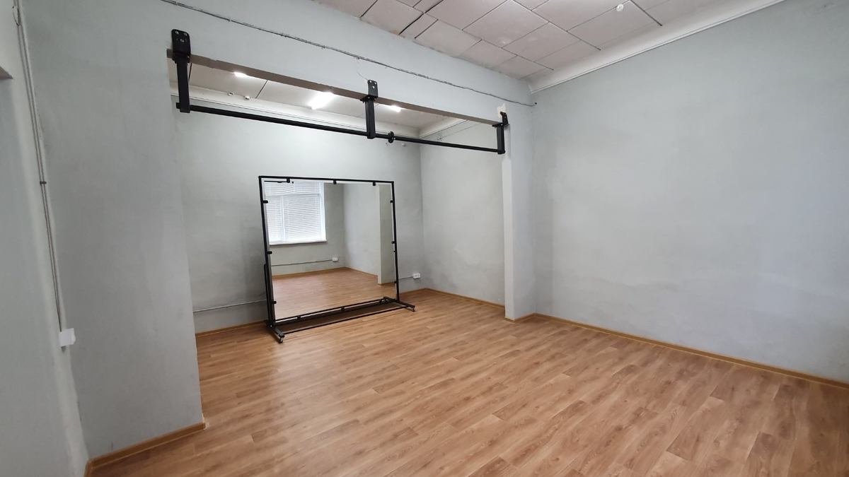 Танцювальний простір "Pavilio№18"