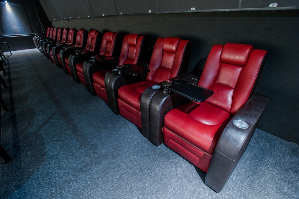 Унікальний кінозал від Планета Кіно CINETECH +