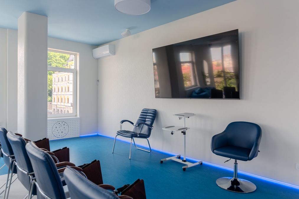 Сучасний конференц-зал на Подолі 