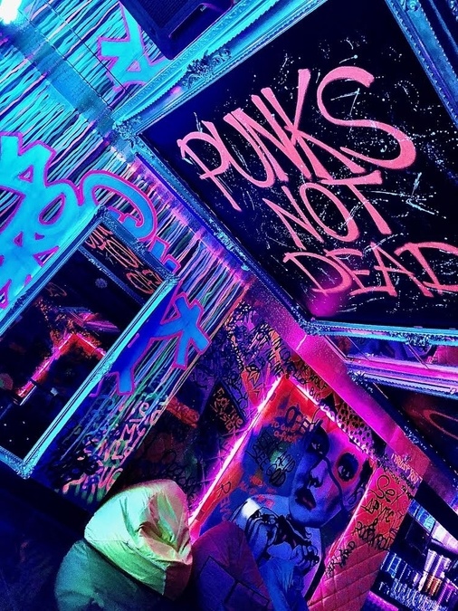  To See Kyiv - яркая локация в центре столицы