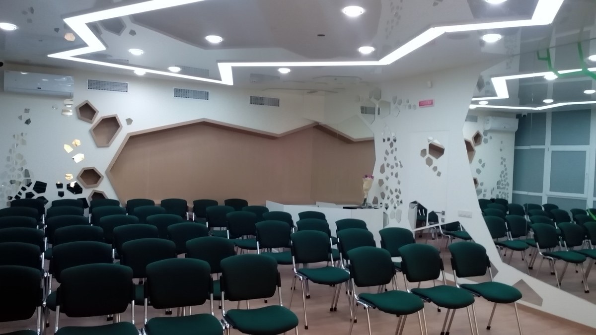 Зеркальный зал  VQ