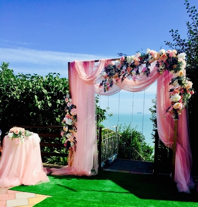 Святковий банкетний зал ресторану "Коляда"