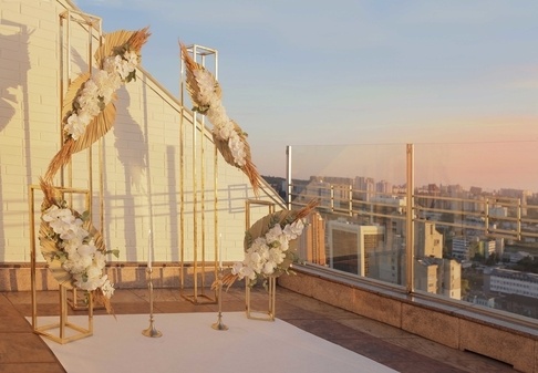 Зал Space на 21 поверсі з відкритою терасою