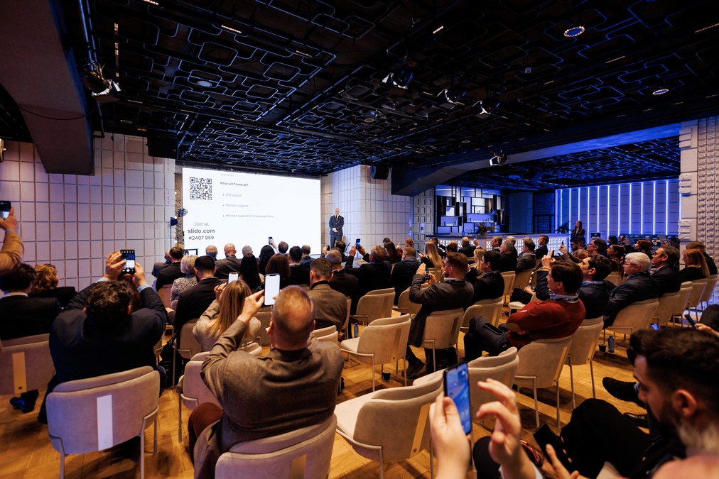 Park Hall — преміальний event-простір з терасою