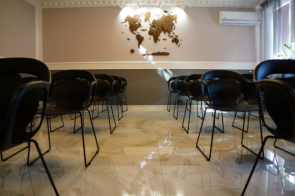 Конференц-зал "Alliance Hall" на Подолі