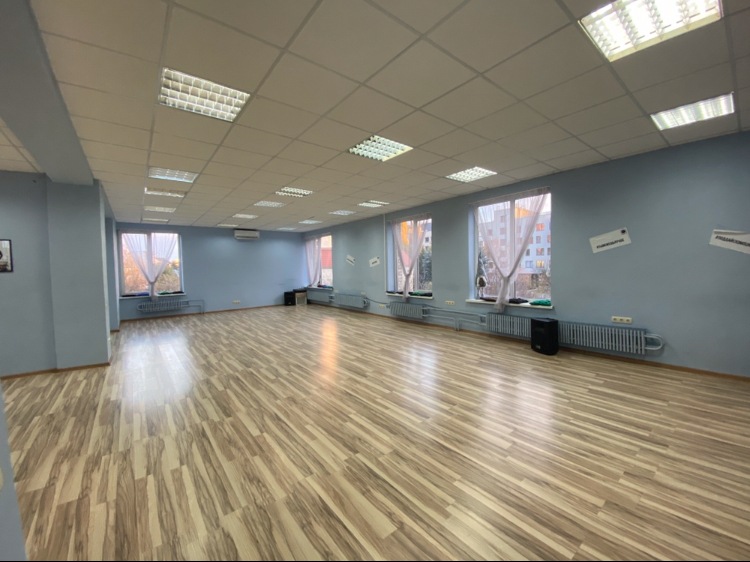 Зал для виступів та інших заходів