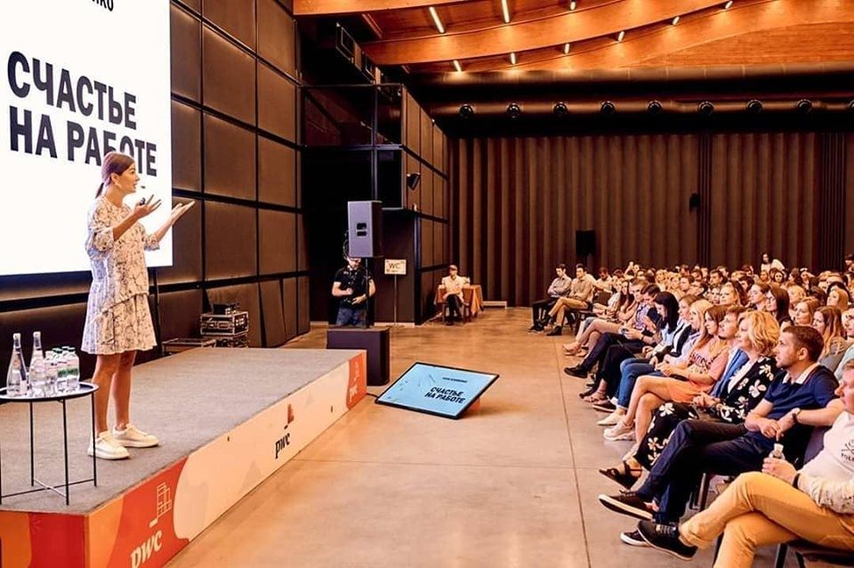 Mayachok Event Hall - концертный зал