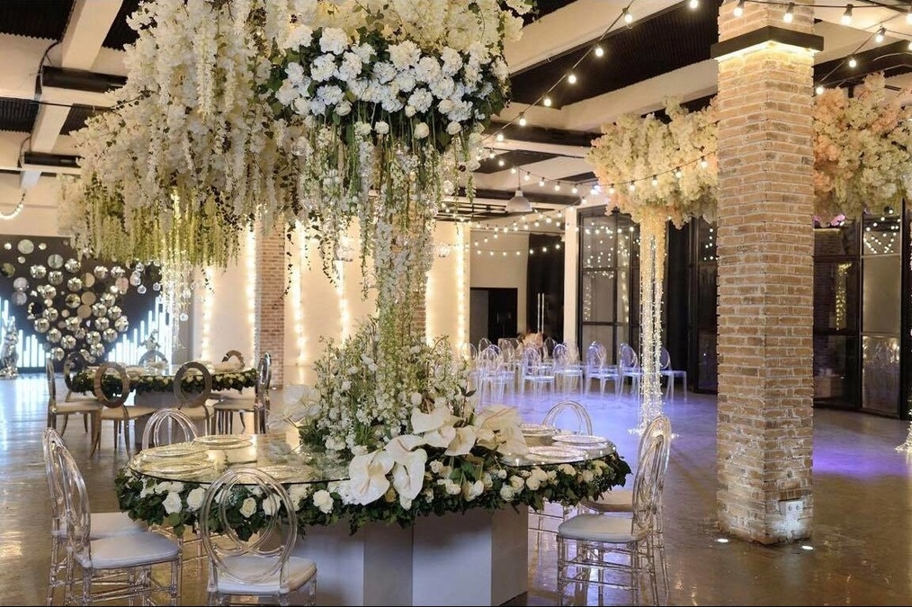 Event-пространство "Bolshoy" в студии Inlight