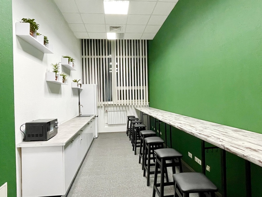 Офис, учебный класс, комната для семинаров