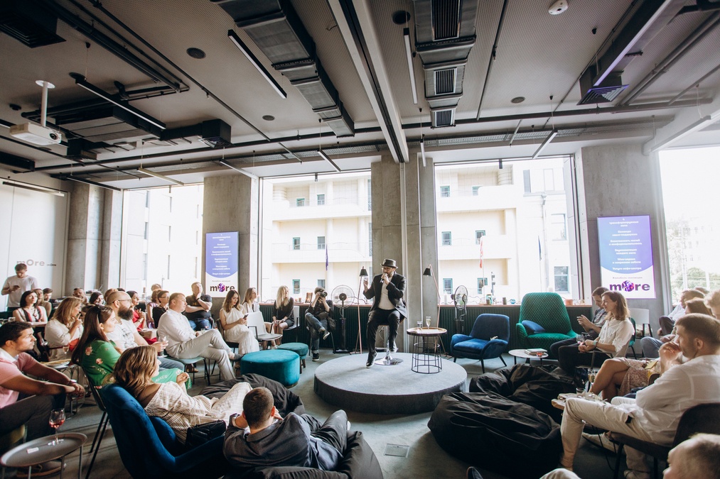 Пространство для событий "mOre"