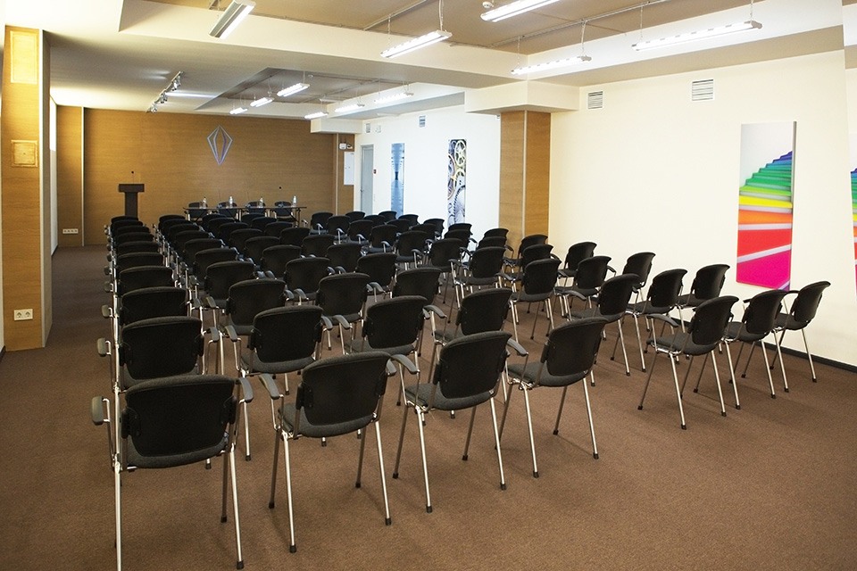 Вместительный конференц зал в Дарницком районе