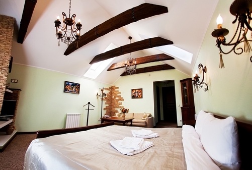 Затишна локація для святкування Oselya